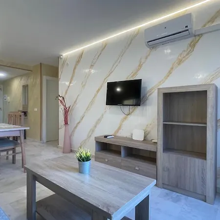 Apartamento Apartamento Con Vista A La Piscina Benalmádena